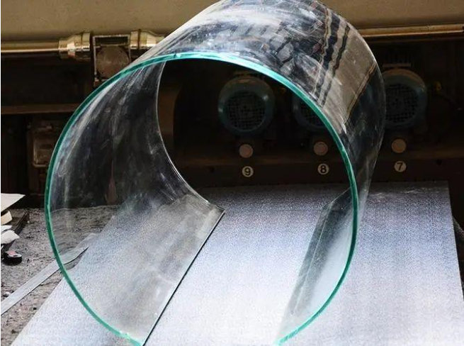Heat treatment for quartz glass